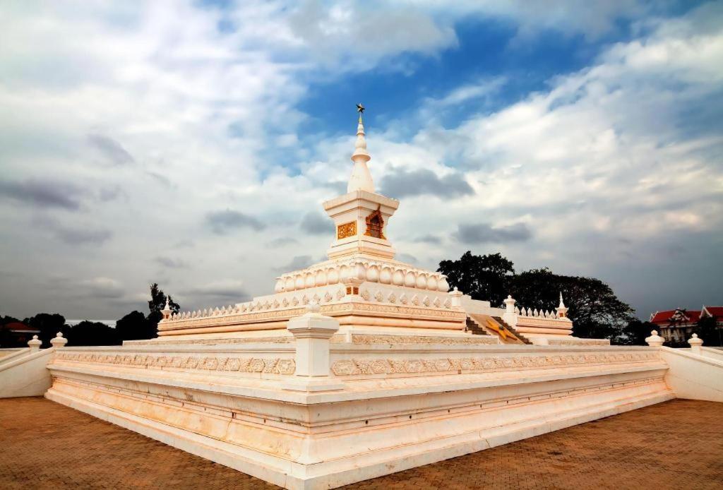 Sky City Hotel Vientiane Exteriér fotografie